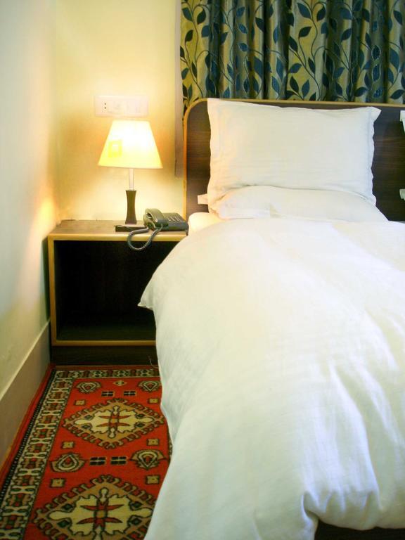 Ikraam Inn Bed & Breakfast Srīnagar Quarto foto
